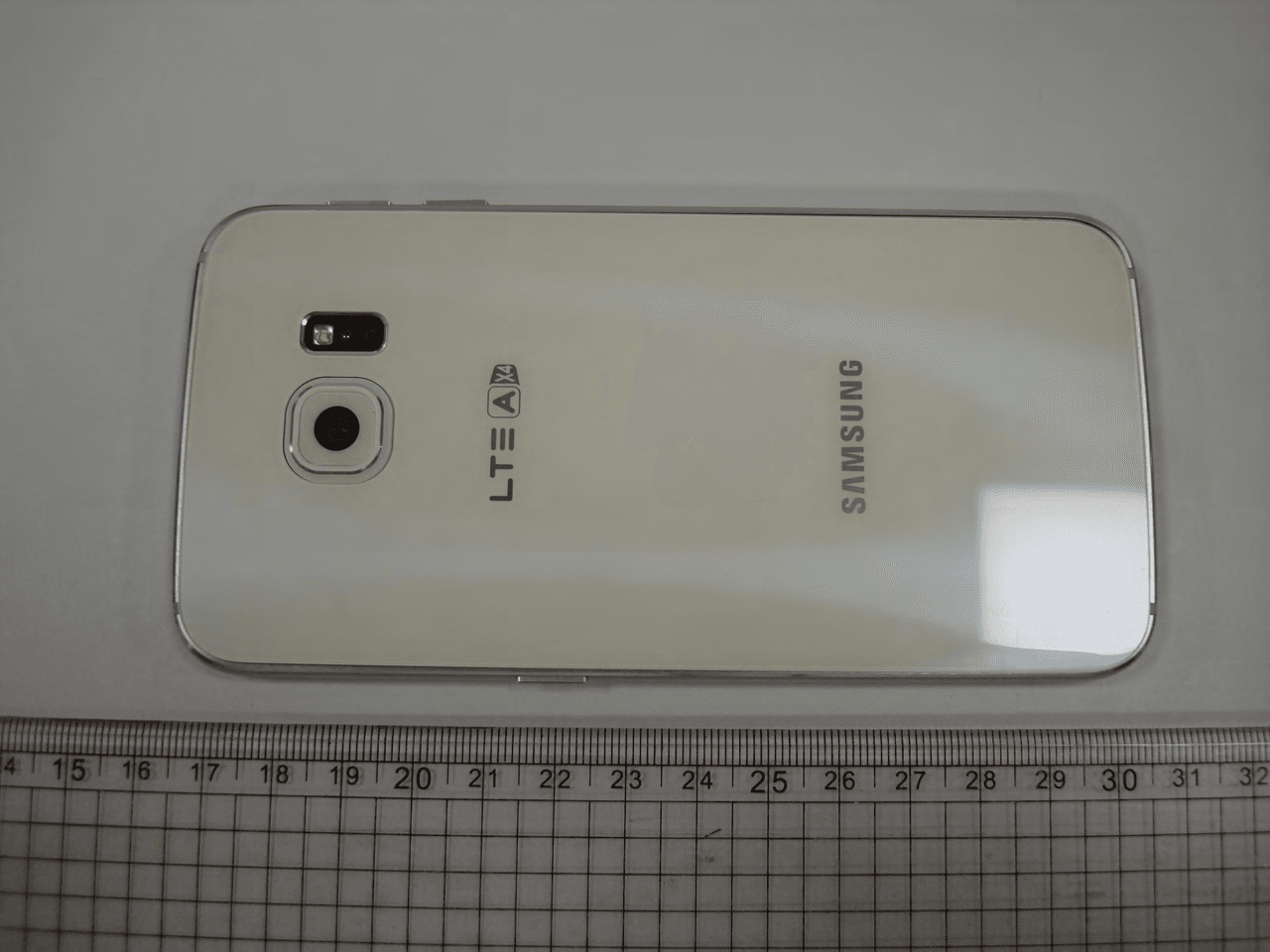 Multi-band GSM/UMTS/LTE Phone with WLAN, Bluetooth, RFID, and ANT+ - FCC ID A3LSMG925KOR - Samsung Electronics Co Ltd (5)
