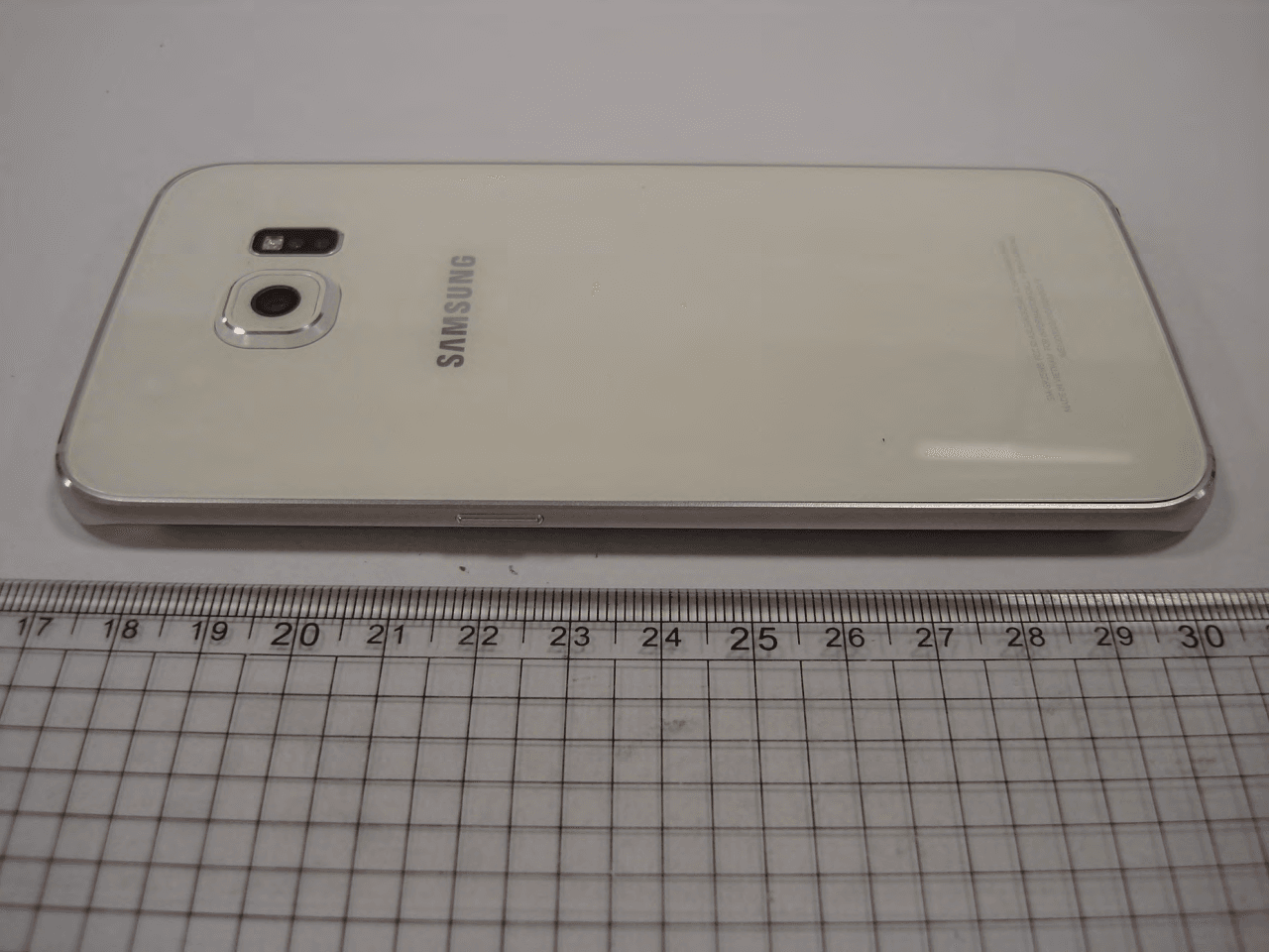 Multi-band GSM/EDGE/UMTS/LTE Phone with WLAN, Bluetooth, RFID, and ANT+ - FCC ID A3LSMG925W8 - Samsung Electronics Co Ltd (1)