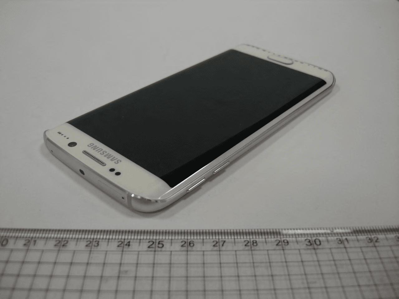Portable Phone with WLAN, Bluetooth, RFID, and ANT+ - FCC ID A3LSMG925X - Samsung Electronics Co Ltd (4)