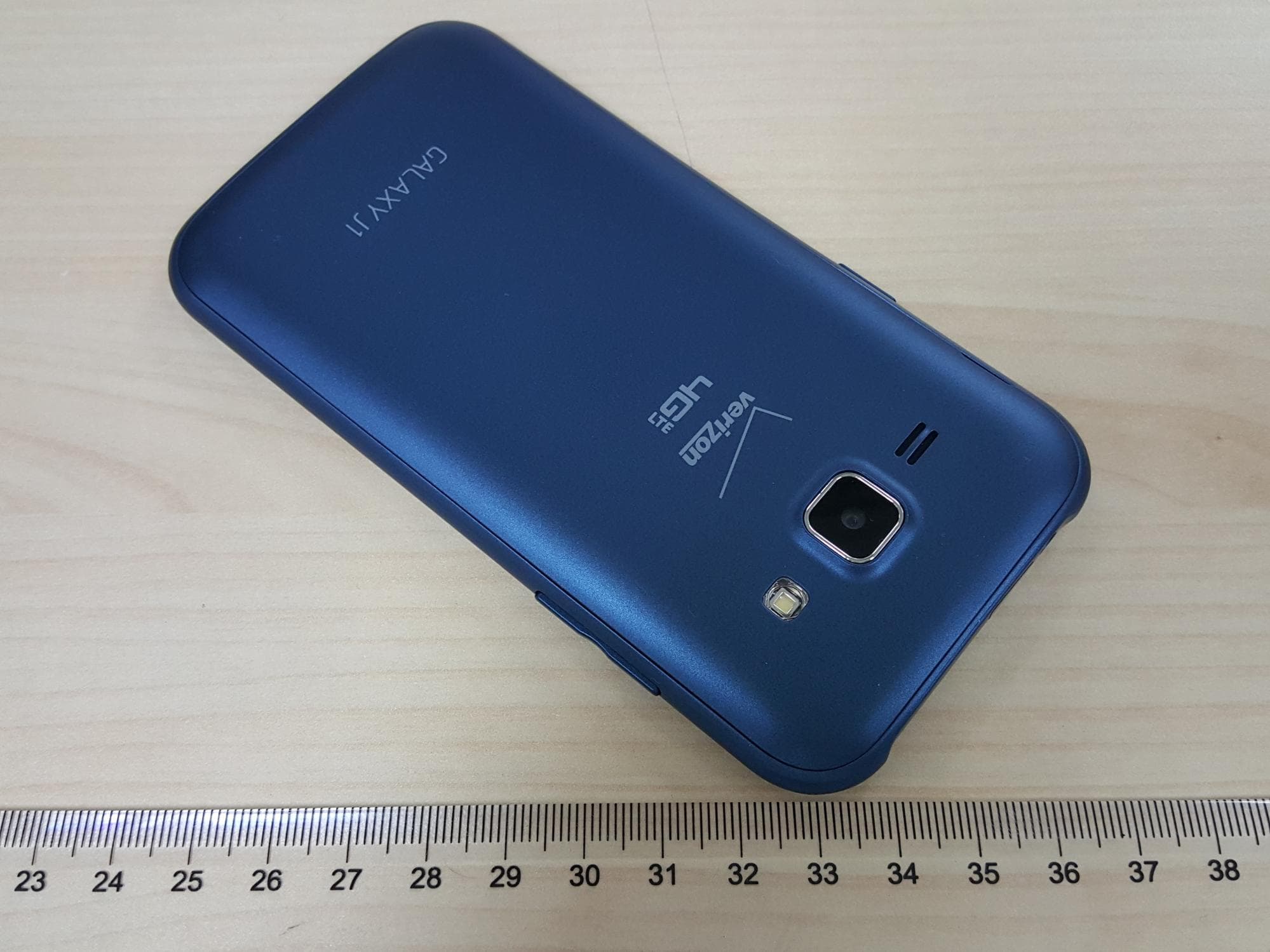 Multi-band CDMA/LTE Phone with WLAN and Bluetooth - FCC ID A3LSMJ100VPP - Samsung Electronics Co Ltd (1)