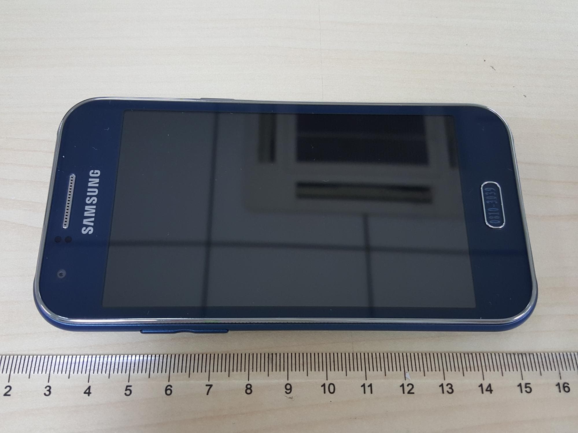 Multi-band CDMA/LTE Phone with WLAN and Bluetooth - FCC ID A3LSMJ100VPP - Samsung Electronics Co Ltd (5)