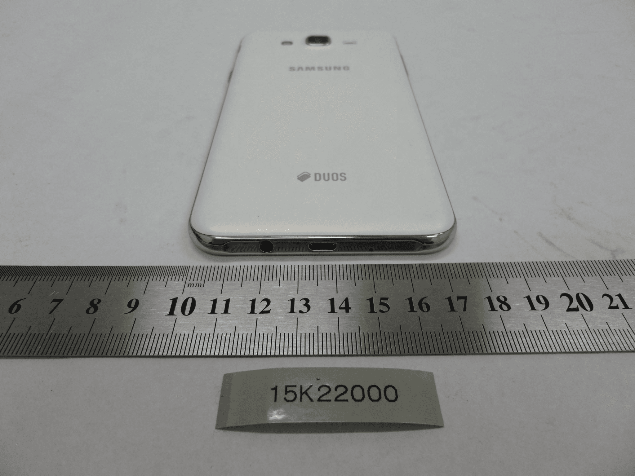 GSM/WCDMA/LTE Phone + Bluetooth/BLE, DTS b/g/n, ANT+ and NFC - FCC ID A3LSMJ700K - Samsung Electronics Co Ltd (3)