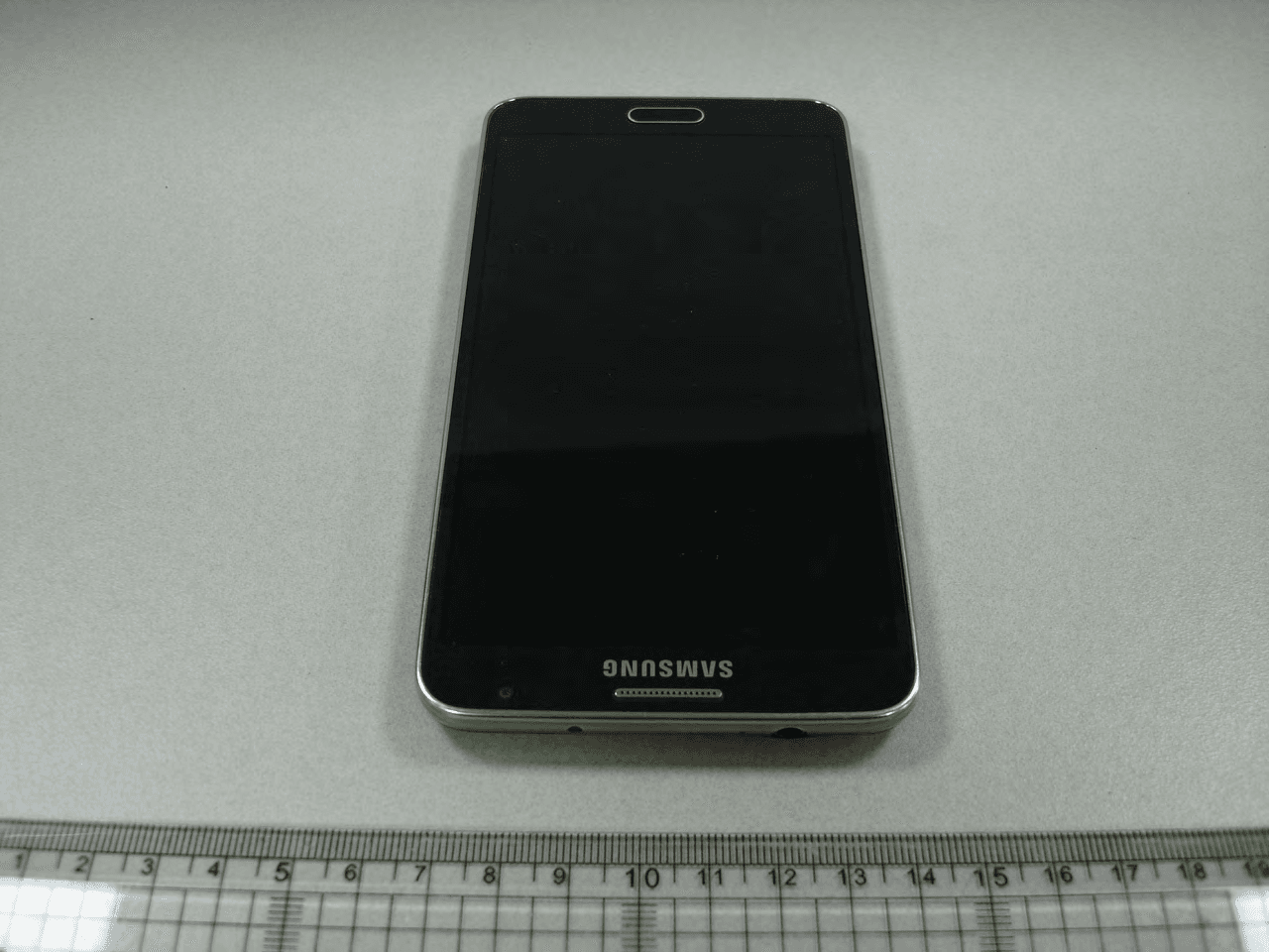 Cellular/PCS GSM/EDGE/UMTS Phone with WLAN, Bluetooth and RFID - FCC ID A3LSMN750 - Samsung Electronics Co Ltd (5)