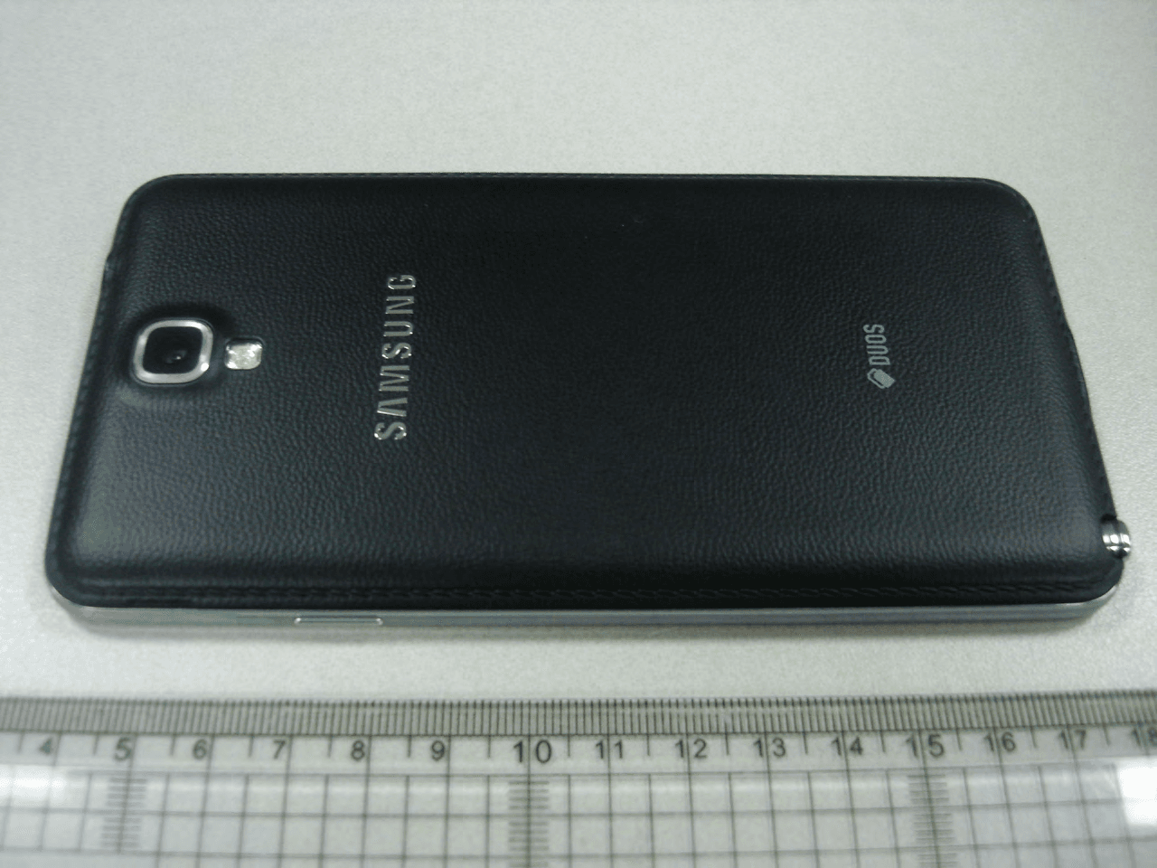 Cellular/PCS GSM/EDGE/UMTS Phone with WLAN and Bluetooth - FCC ID A3LSMN7502 - Samsung Electronics Co Ltd (1)