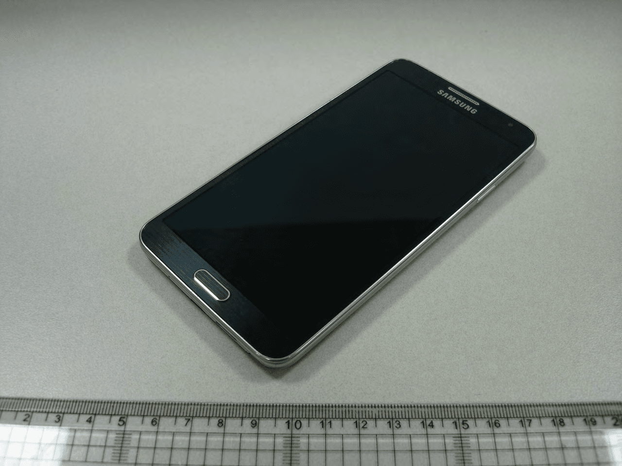 Cellular/PCS GSM/EDGE/UMTS Phone with WLAN and Bluetooth - FCC ID A3LSMN7502 - Samsung Electronics Co Ltd (3)