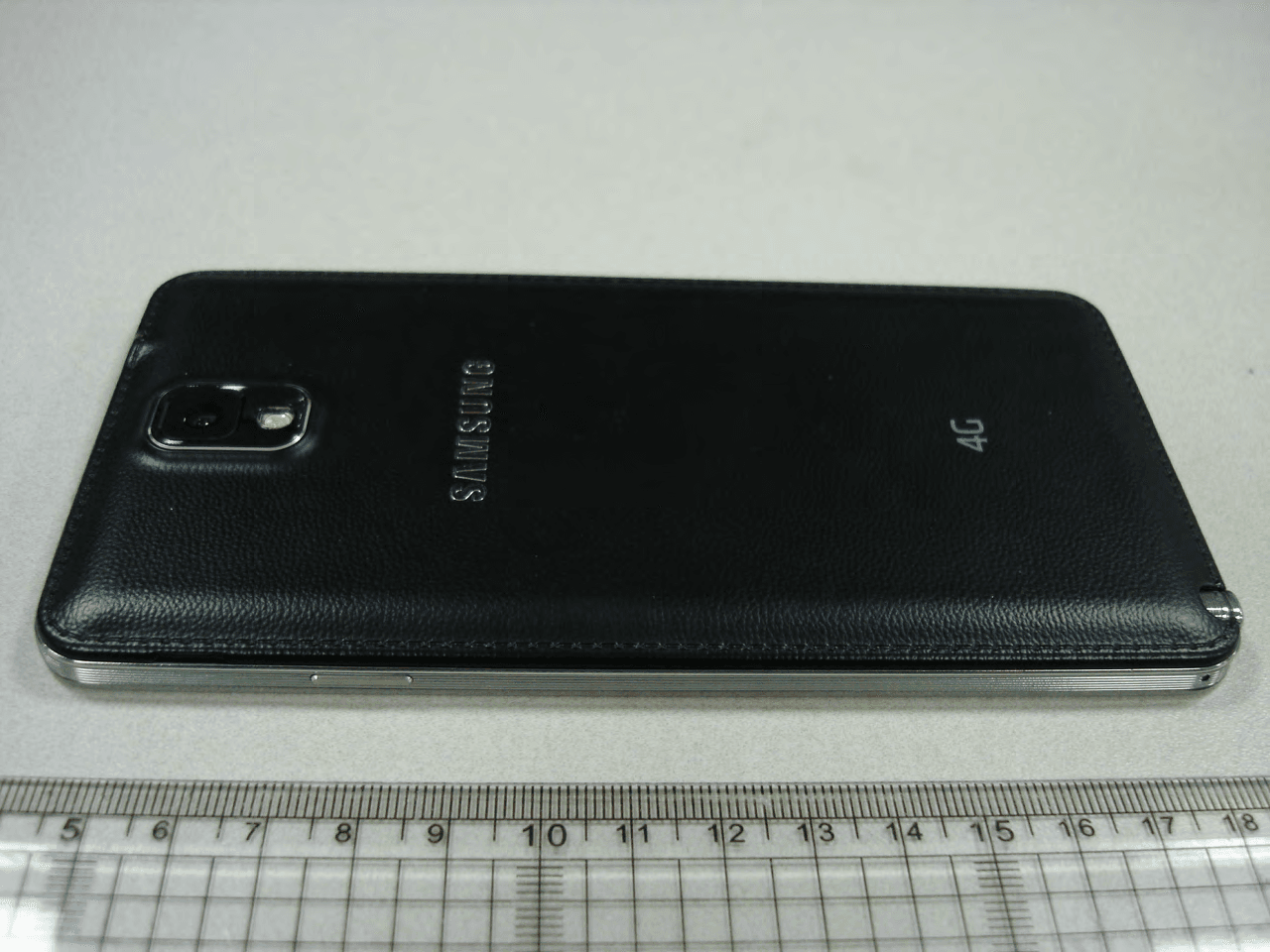 Multi-Band GSM/EDGE/WCDMA/LTE Phone with WLAN, Bluetooth, RFID and ANT+ - FCC ID A3LSMN9007 - Samsung Electronics Co Ltd