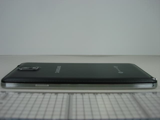 Cellular/ PCS GSM/ EDGE/ WCDMA Phone with WLAN, Bluetooth, RFID and ANT+ - FCC ID A3LSMN9008 - Samsung Electronics Co Ltd (2)