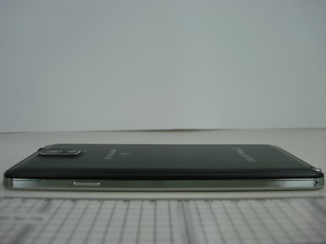 Multi-band CDMA/LTE Phone with WLAN, Bluetooth, RFID and ANT+ - FCC ID A3LSMN900R4 - Samsung Electronics Co Ltd (2)