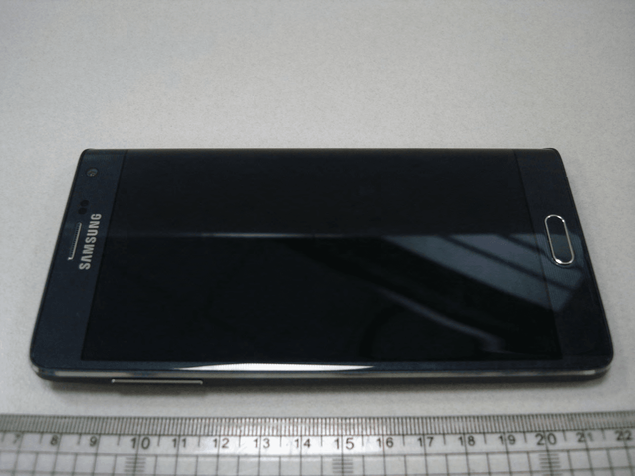 Multi-Band GSM/ EDGE/ UMTS/ LTE Phone with WLAN, Bluetooth, RFID and ANT+ - FCC ID A3LSMN9150 - Samsung Electronics Co Ltd (3)