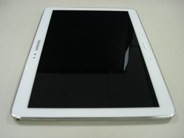 Cellular/ PCS GSM/ EDGE/ WCDMA Portable Tablet with WLAN, Bluetooth and ANT+ - FCC ID A3LSMP601 - Samsung Electronics Co Ltd