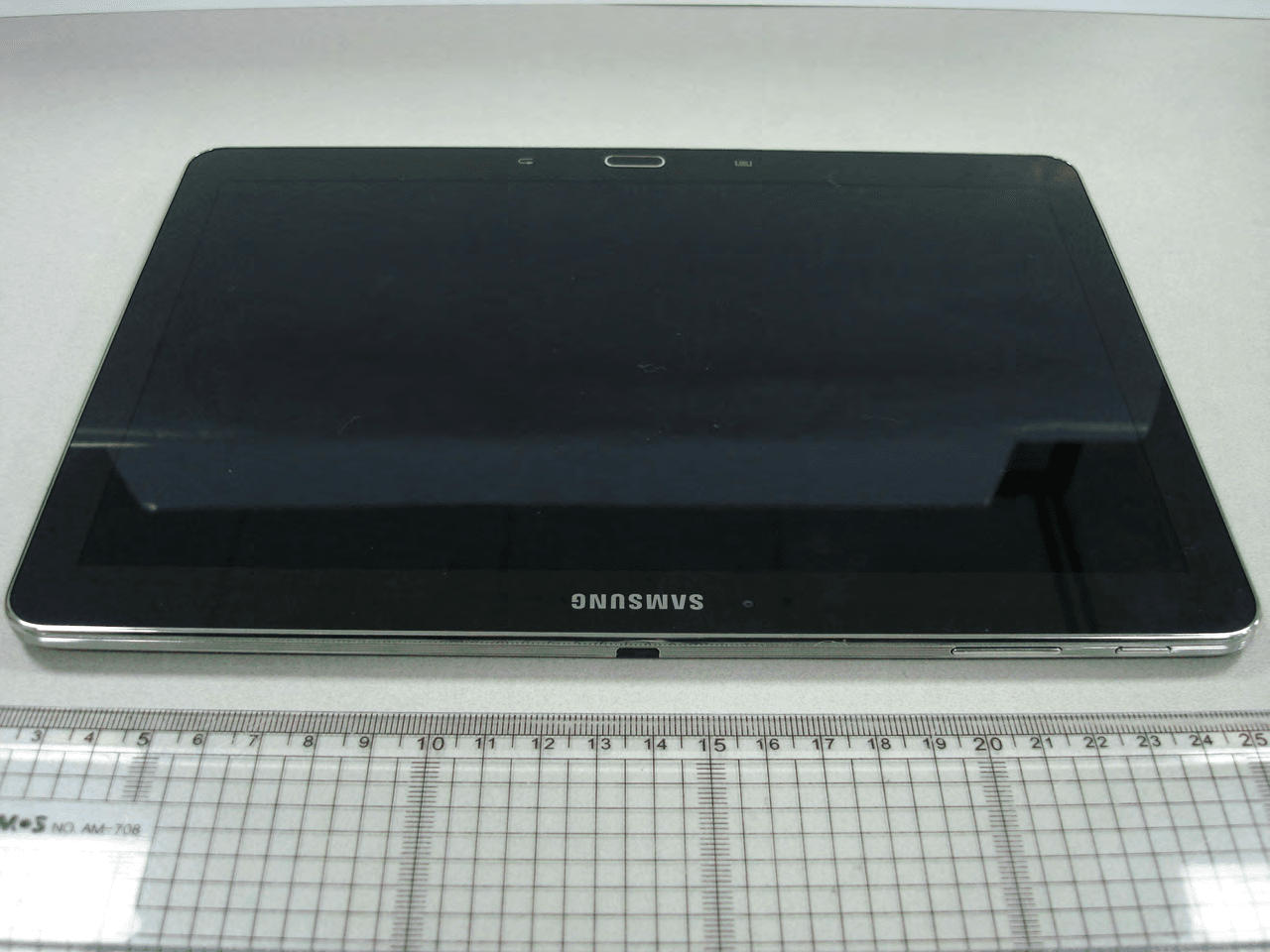 Multi-band GSM/EDGE/WCDMA/LTE Tablet with WLAN, Bluetooth and ANT+ - FCC ID A3LSMP605V - Samsung Electronics Co Ltd (4)