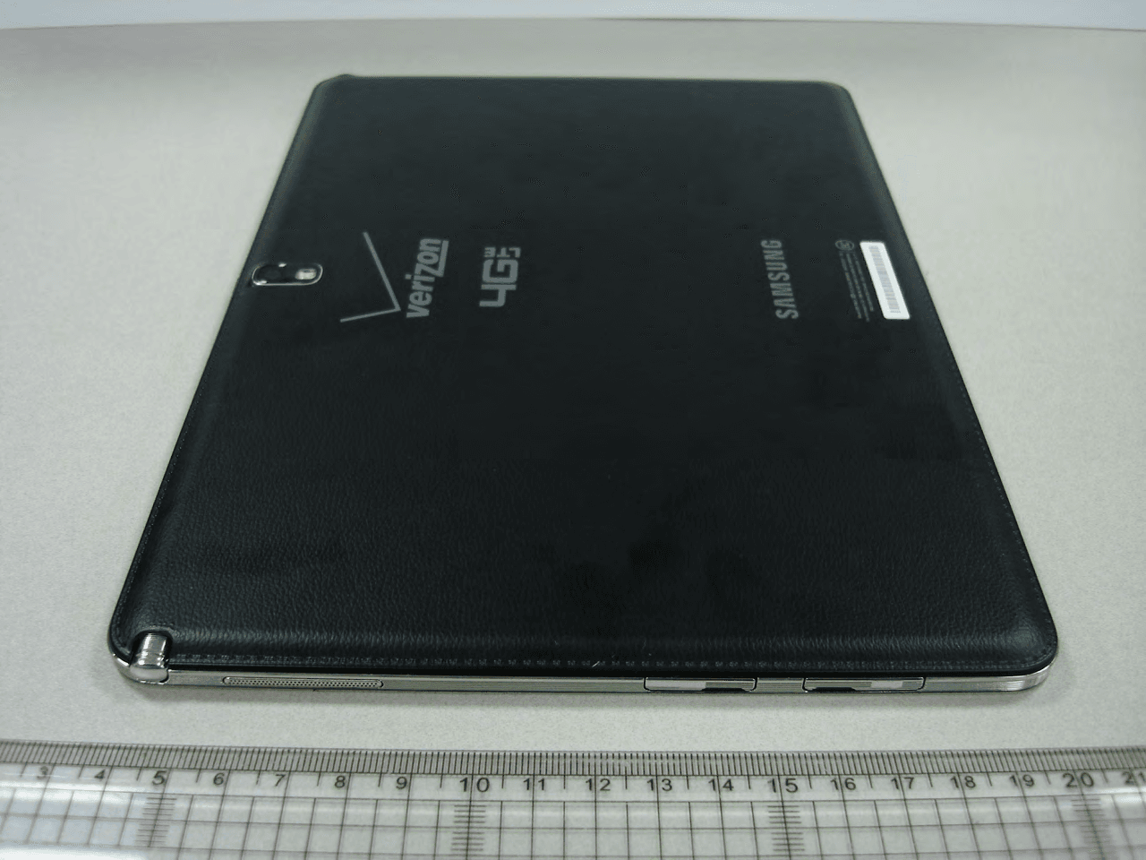 Multi-band GSM/EDGE/WCDMA/LTE Tablet with WLAN, Bluetooth and ANT+ - FCC ID A3LSMP605V - Samsung Electronics Co Ltd (3)