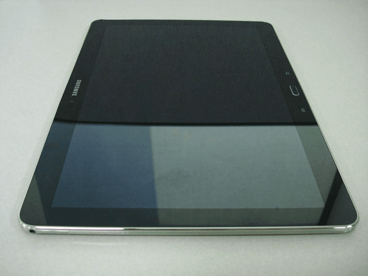 Tablet with WiFi, Bluetooth and ANT+ - FCC ID A3LSMP900 - Samsung Electronics Co Ltd