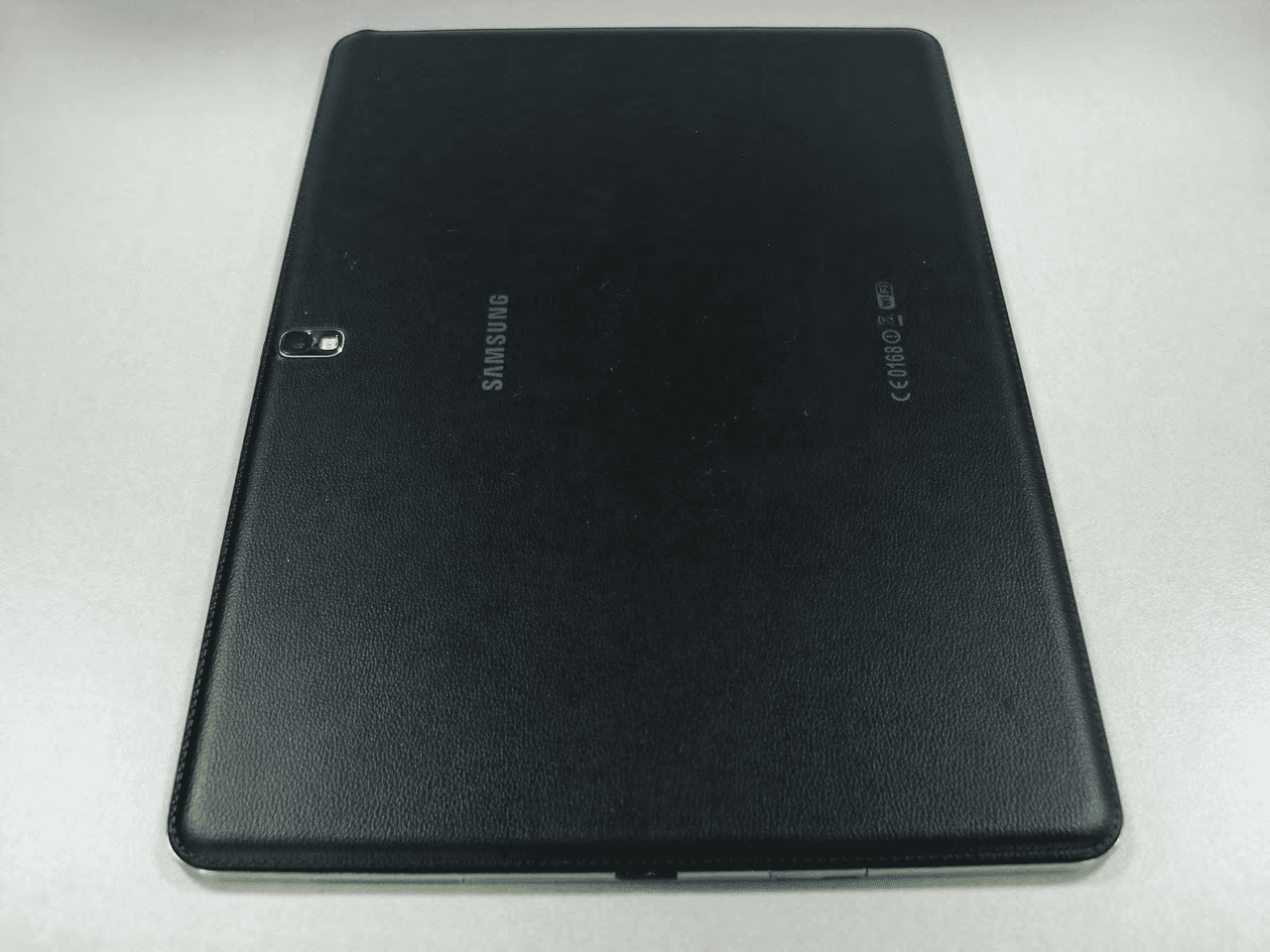 Multi-band GSM/EDGE/UMTS/LTE Tablet with WLAN, Bluetooth, and ANT+ - FCC ID A3LSMP905M - Samsung Electronics Co Ltd (1)