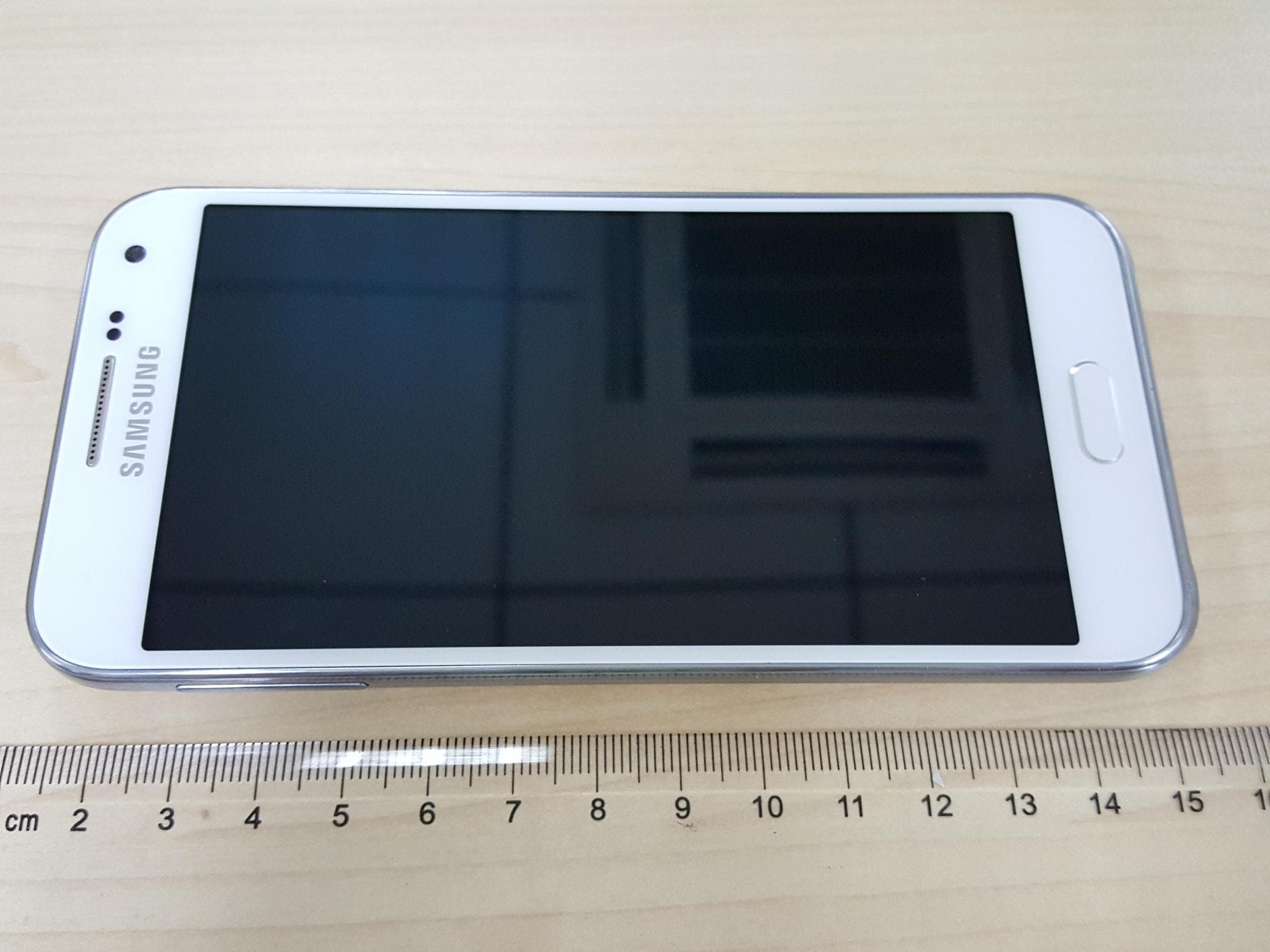 Multi-band CDMA/LTE Phone with WLAN, Bluetooth, and RFID - FCC ID A3LSMS978L - Samsung Electronics Co Ltd (4)