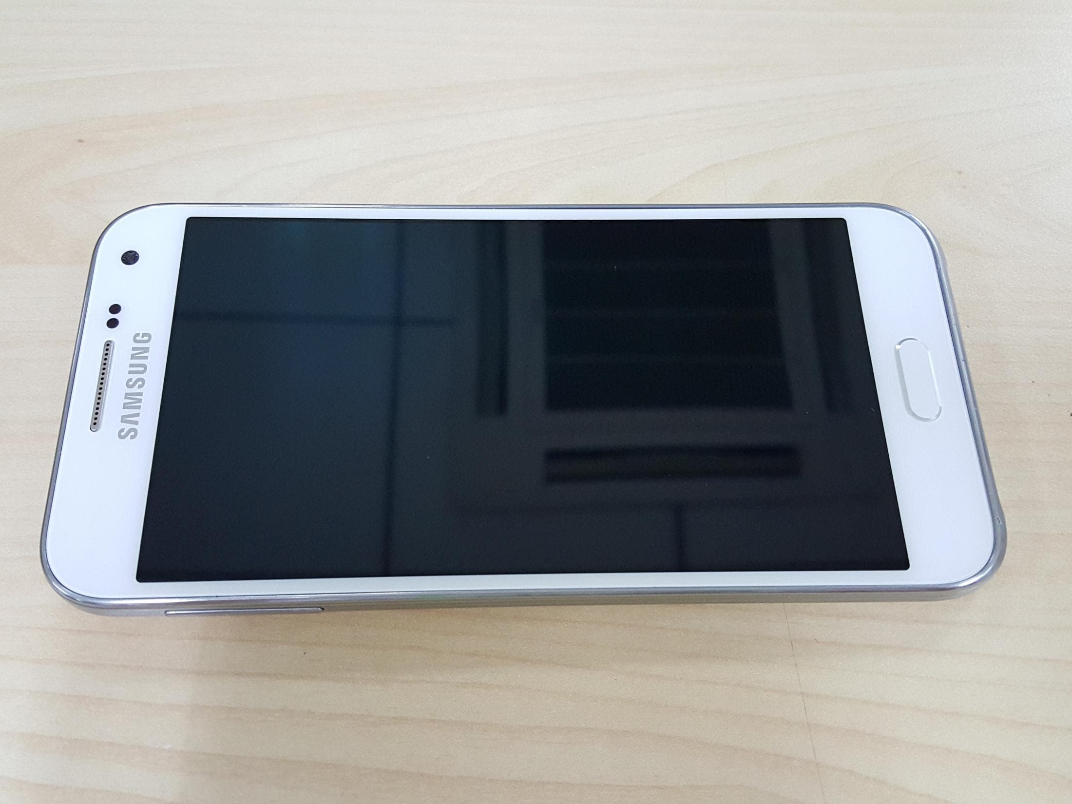 Multi-band CDMA/LTE Phone with WLAN, Bluetooth, and RFID - FCC ID A3LSMS978L - Samsung Electronics Co Ltd (3)