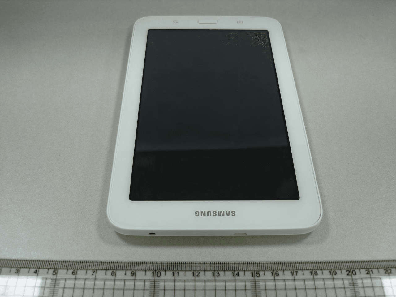 Portable WiFi Tablet with Bluetooth - FCC ID A3LSMT110 - Samsung Electronics Co Ltd (2)