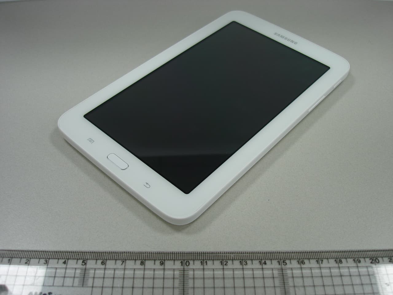 Cellular/PCS GSM/WCDMA Portable Tablet with WLAN and Bluetooth - FCC ID A3LSMT111M - Samsung Electronics Co Ltd (3)