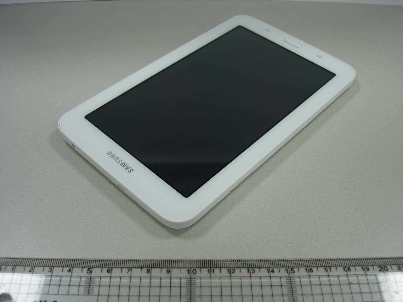 Cellular/PCS GSM/WCDMA Portable Tablet with WLAN and Bluetooth - FCC ID A3LSMT111M - Samsung Electronics Co Ltd (2)