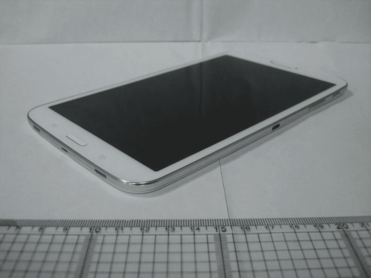 Portable Tablet Computer with WLAN and Bluetooth - FCC ID A3LSMT310 - Samsung Electronics Co Ltd (5)