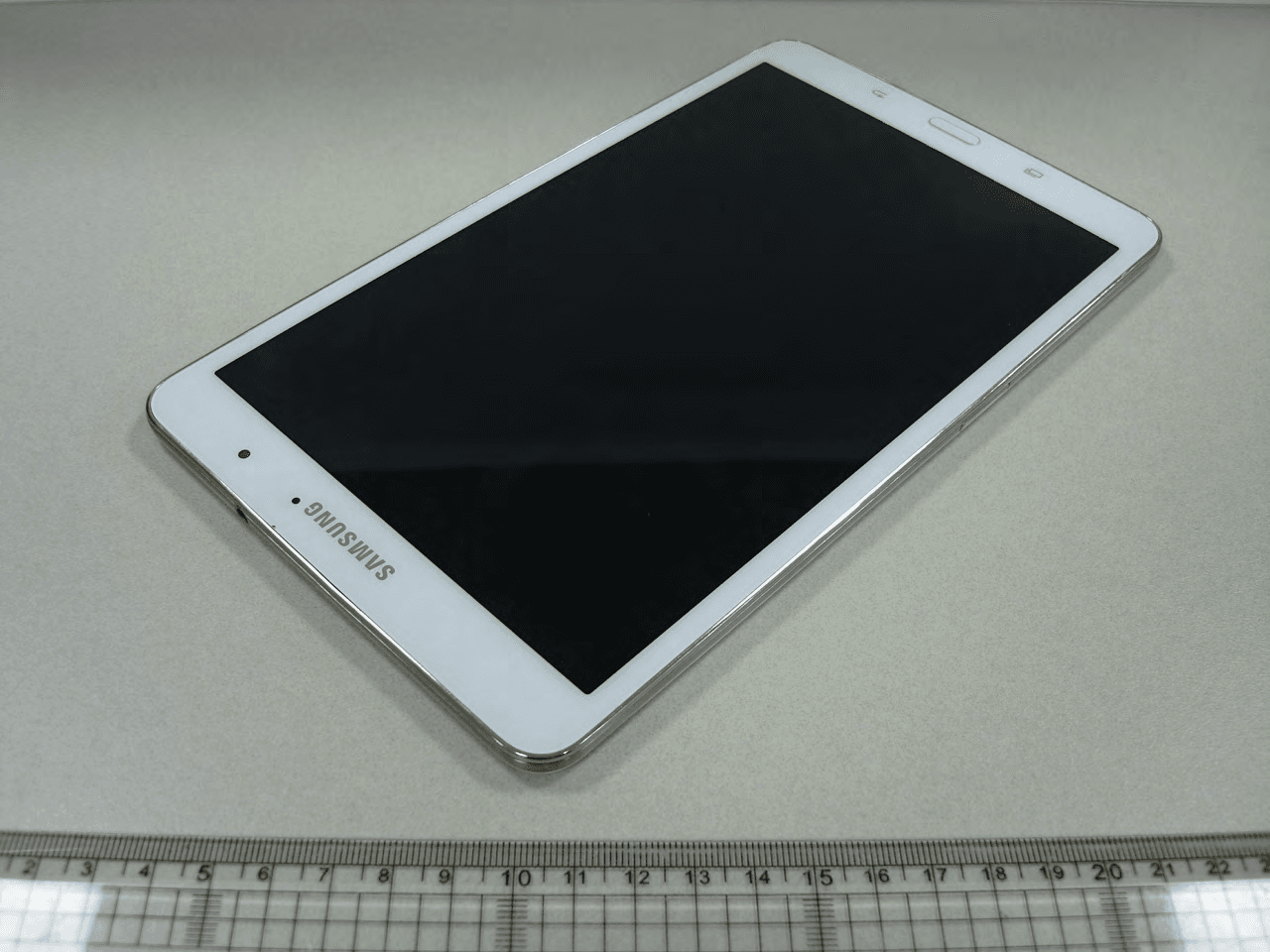 Portable Tablet with WiFi, Bluetooth and ANT+ - FCC ID A3LSMT320 - Samsung Electronics Co Ltd
