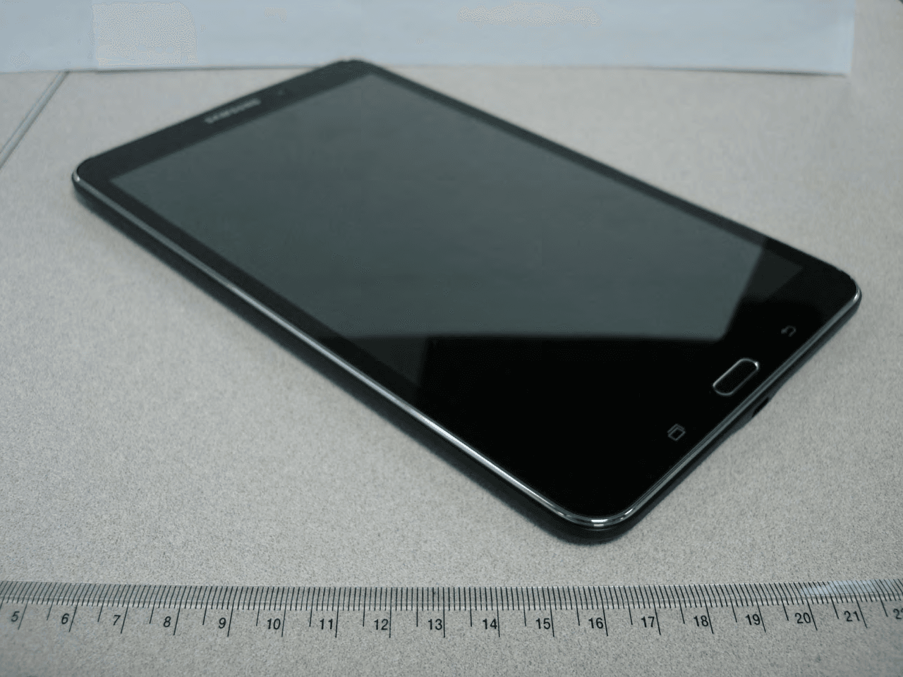 Portable WiFi Tablet with Bluetooth and ANT+ - FCC ID A3LSMT330 - Samsung Electronics Co Ltd (4)