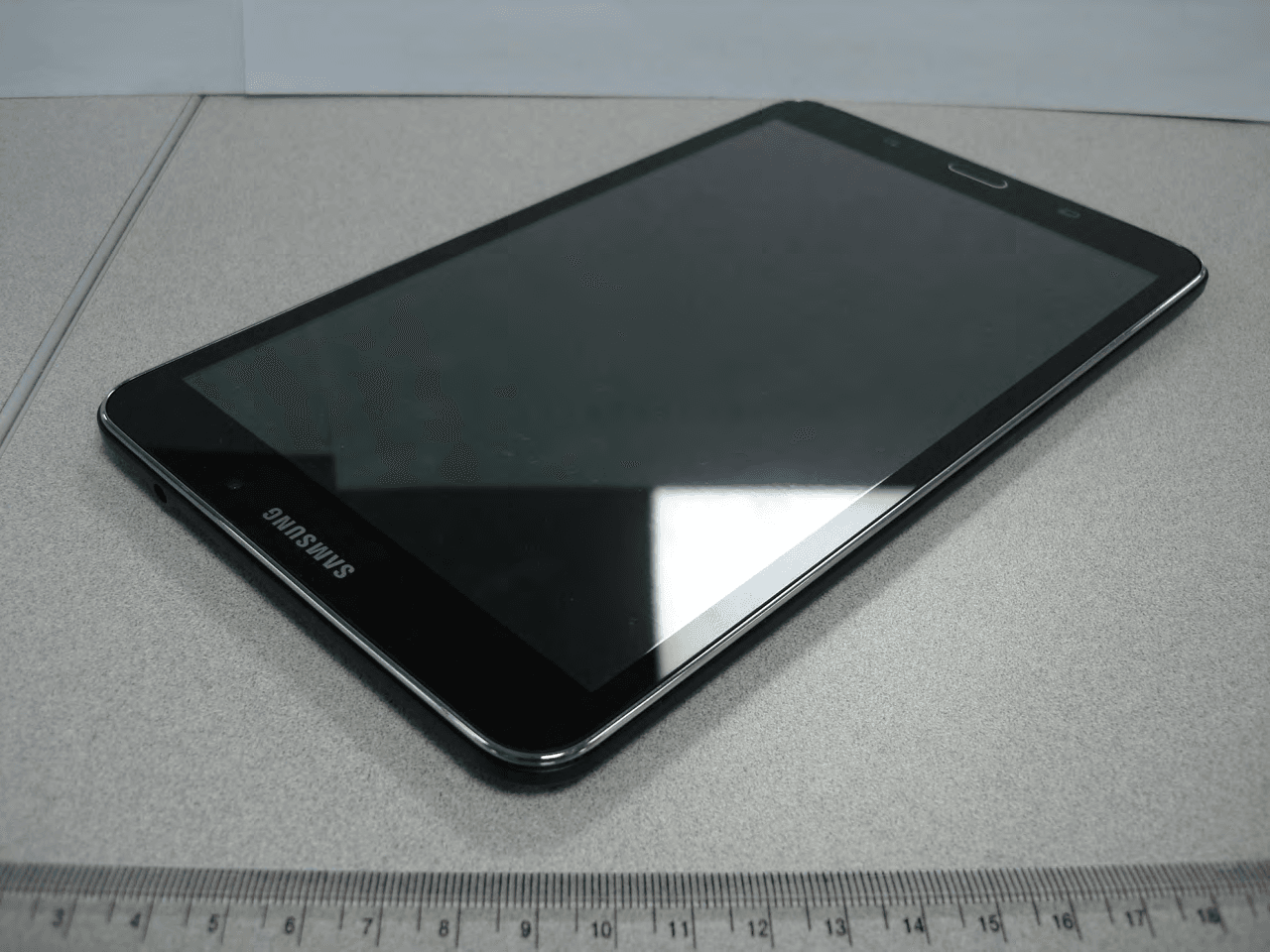 Portable WiFi Tablet with Bluetooth and ANT+ - FCC ID A3LSMT330 - Samsung Electronics Co Ltd (3)