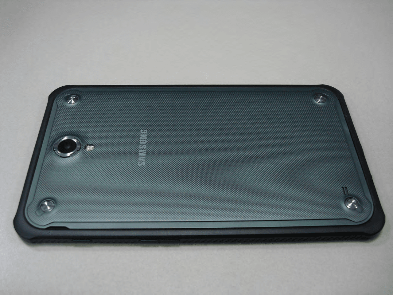 Multi-band GSM/EDGE/WCDMA/LTE Tablet with WLAN, Bluetooth, RFID, ANT+ - FCC ID A3LSMT365M - Samsung Electronics Co Ltd (2)