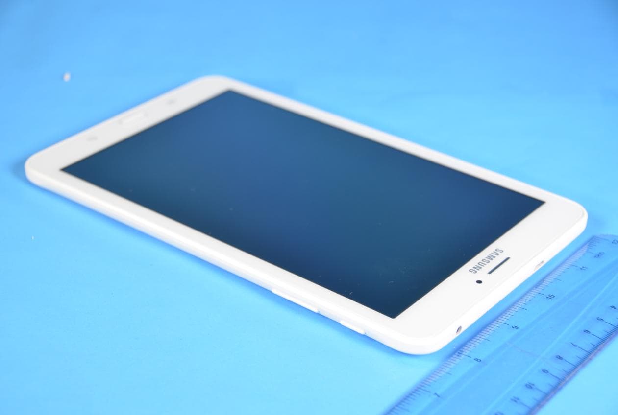 Cellular/PCS WCDMA Tablet with Bluetooth and WLAN - FCC ID A3LSMT3777 - Samsung Electronics Co Ltd (4)