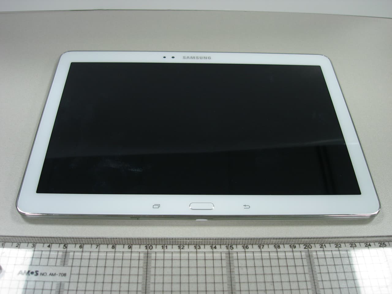 Portable WiFi Tablet with Bluetooth and ANT+ - FCC ID A3LSMT520 - Samsung Electronics Co Ltd (4)