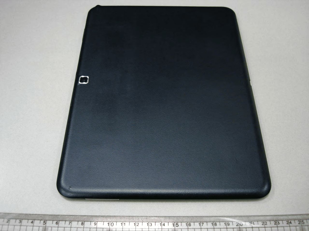 Multi-Band CDMA/ LTE Portable Tablet with WLAN, Bluetooth and ANT+ - FCC ID A3LSMT537R4 - Samsung Electronics Co Ltd (1)