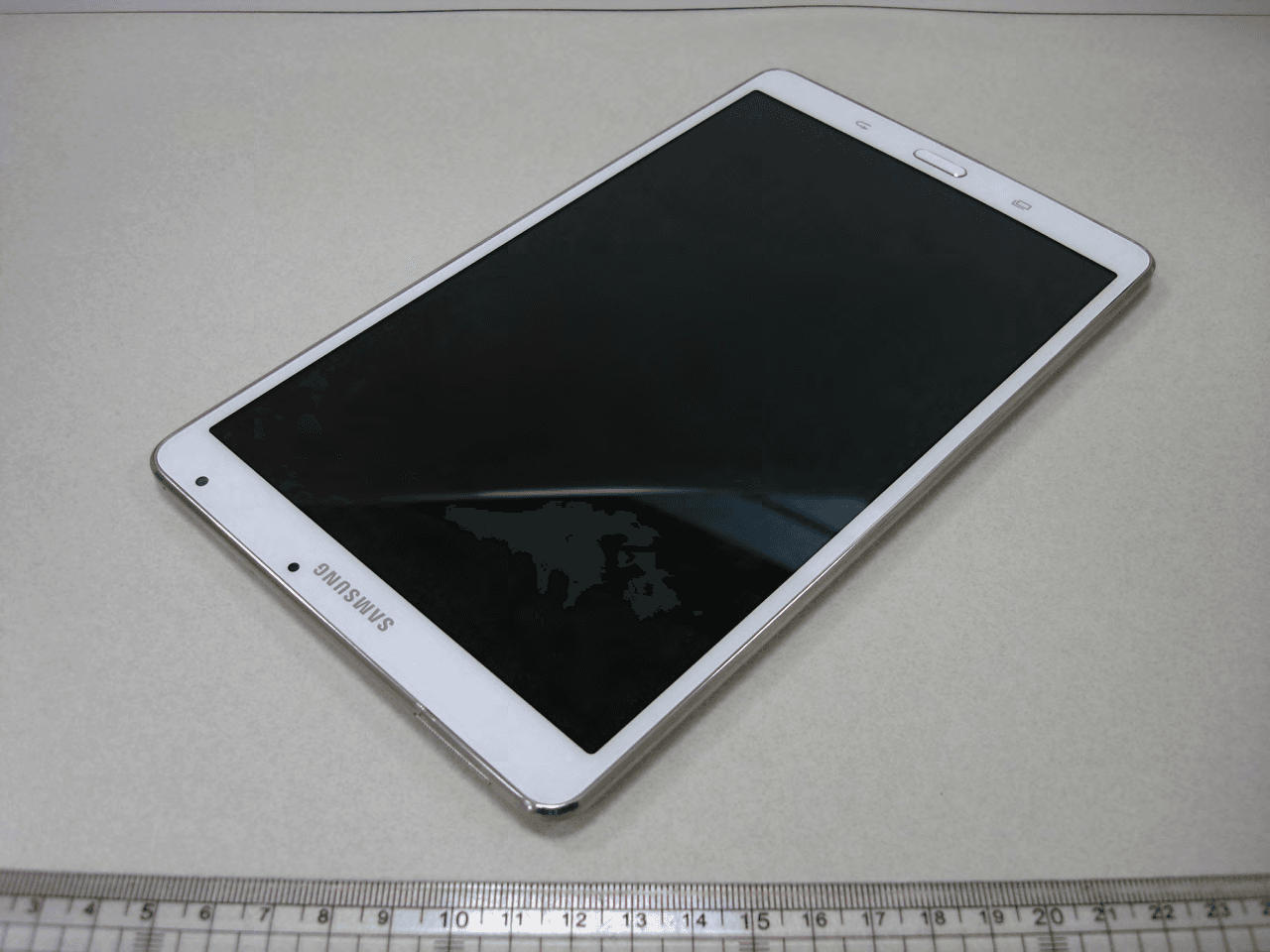 Portable Tablet with WLAN, Bluetooth and ANT+ - FCC ID A3LSMT700 - Samsung Electronics Co Ltd (5)