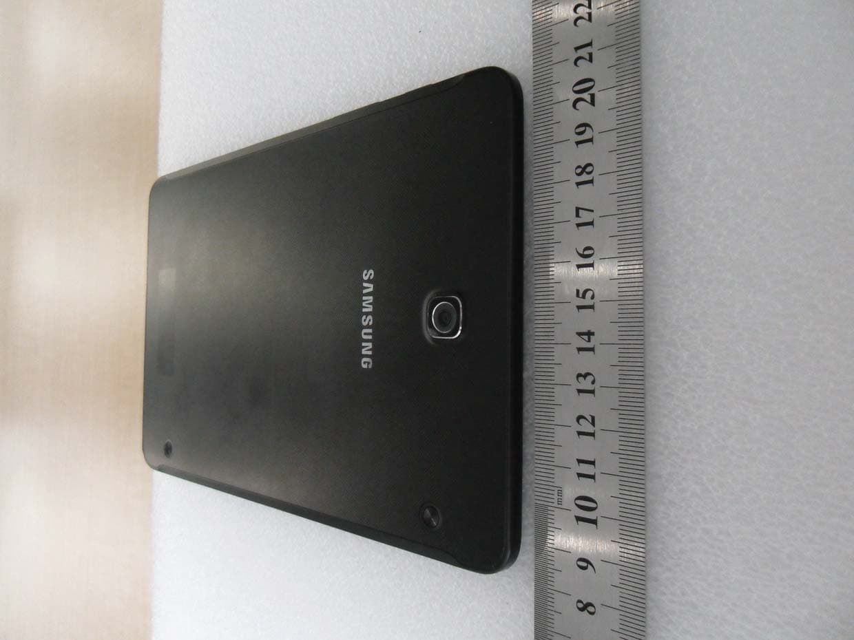 Phablet - FCC ID A3LSMT715C - Samsung Electronics Co Ltd (3)