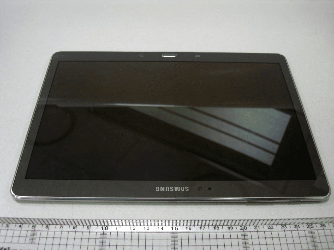 Mobile Tablet - FCC ID A3LSMT805C - Samsung Electronics Co Ltd (5)