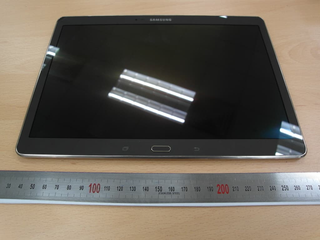 GSM/WCDMA/LTE Tablet + Bluetooth, DTS/UNII a/b/g/n/ac and ANT+ - FCC ID A3LSMT805KOR - Samsung Electronics Co Ltd (4)