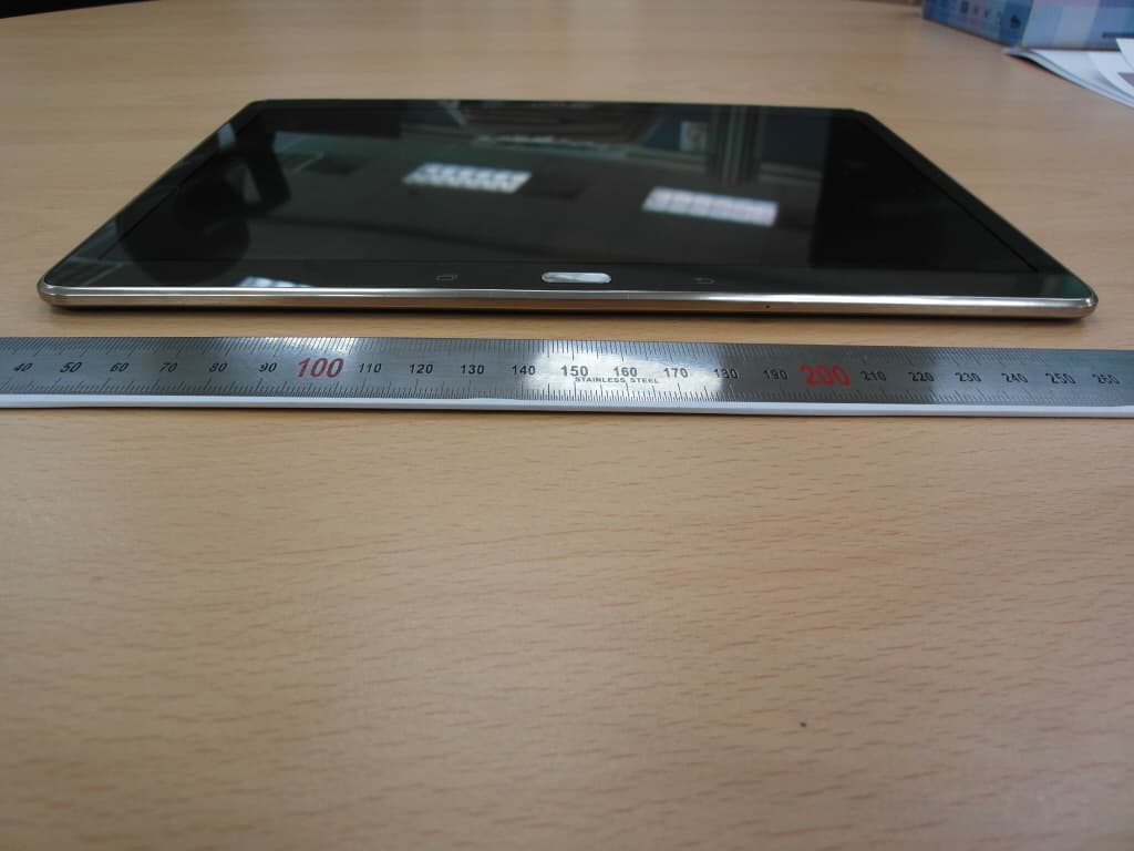 GSM/WCDMA/LTE Tablet + Bluetooth, DTS/UNII a/b/g/n/ac and ANT+ - FCC ID A3LSMT805KOR - Samsung Electronics Co Ltd (5)