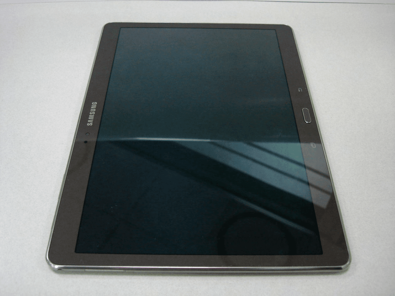 Multi-band GSM/EDGE/UMTS/LTE Portable Tablet with WLAN, Bluetooth and ANT+ - FCC ID A3LSMT805M - Samsung Electronics Co Ltd (3)