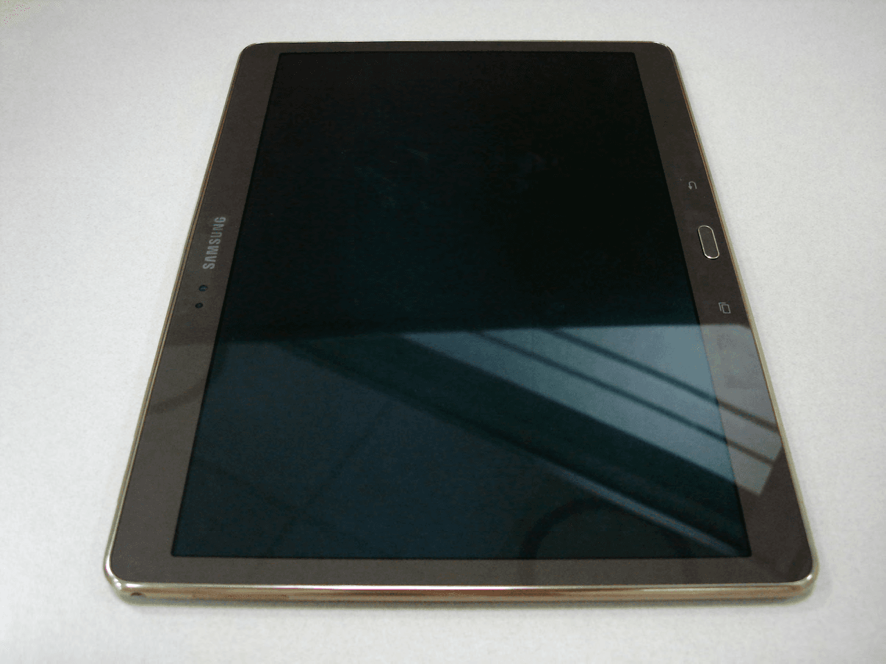 GSM/WCDMA/LTE Tablet + Bluetooth, DTS/UNII a/b/g/n/ac & ANT+ - FCC ID A3LSMT805Y - Samsung Electronics Co Ltd (3)