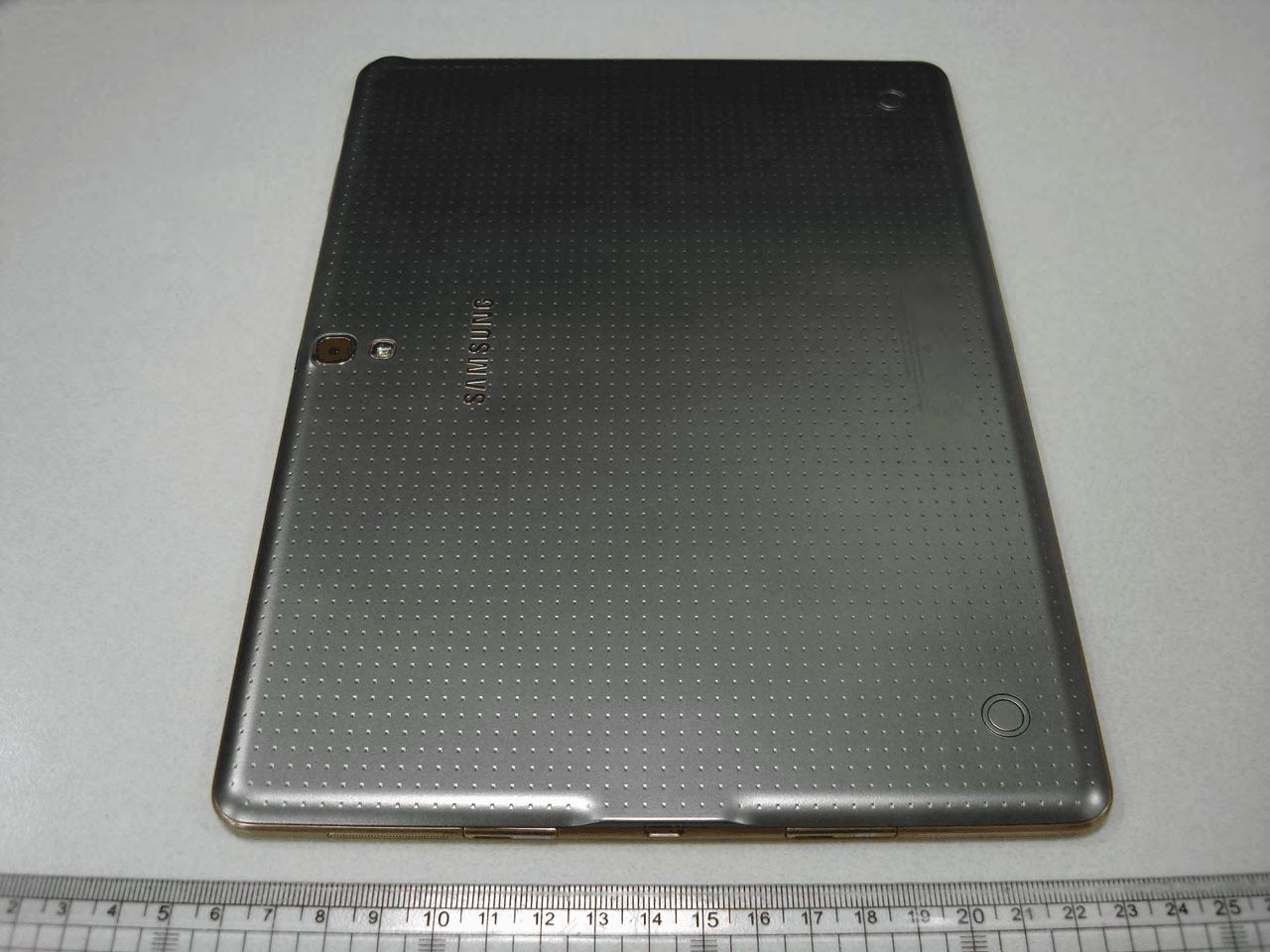 Multi-Band UMTS/ LTE Tablet with WLAN, Bluetooth and ANT+ - FCC ID A3LSMT807T - Samsung Electronics Co Ltd (2)