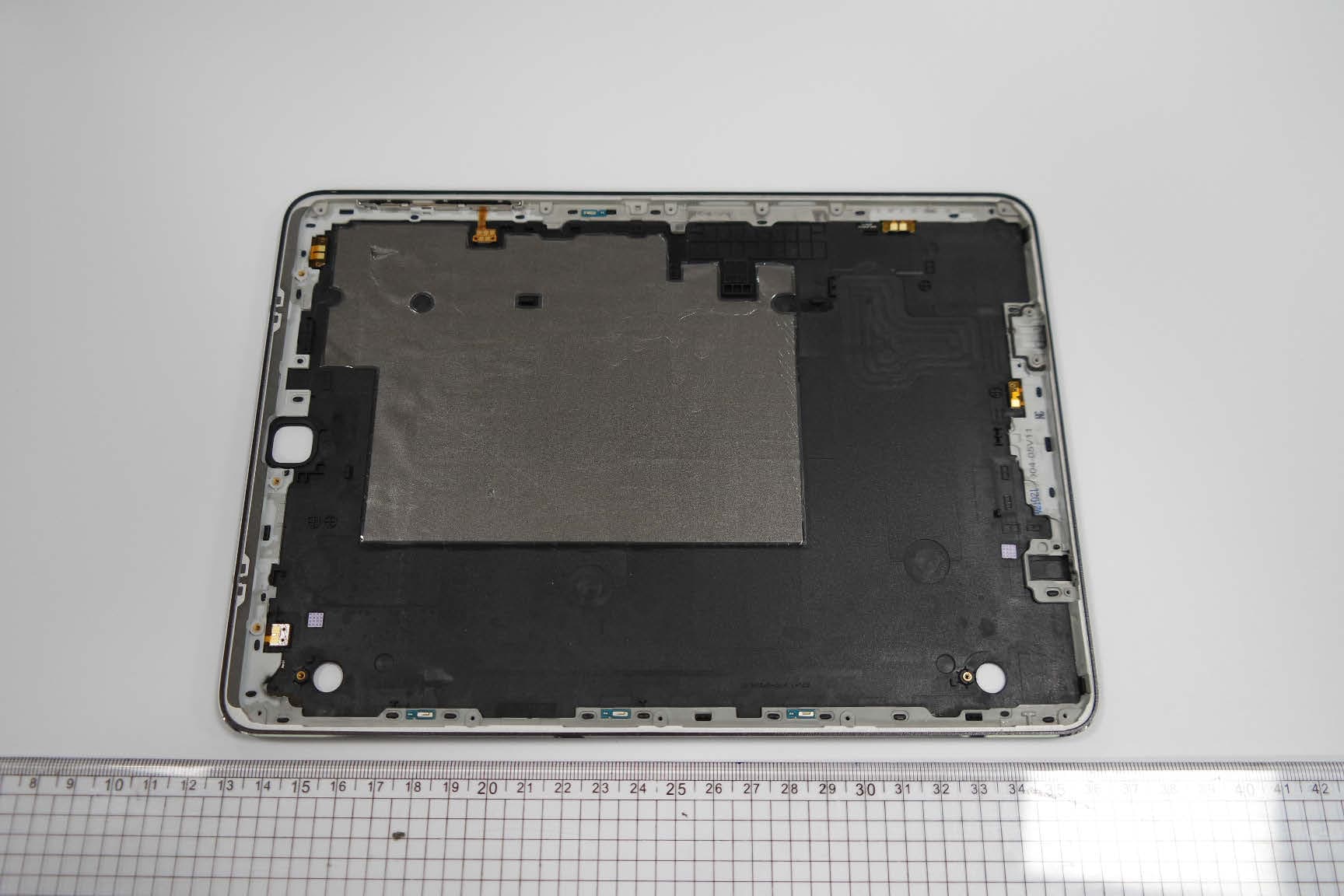 Multi-band UMTS/LTE Tablet with WLAN, Bluetooth and ANT+ - FCC ID A3LSMT817T - Samsung Electronics Co Ltd (4)