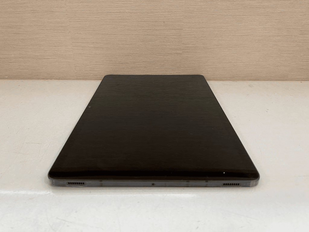 Portable Tablet - FCC ID A3LSMT870 - Samsung Electronics Co Ltd (4)