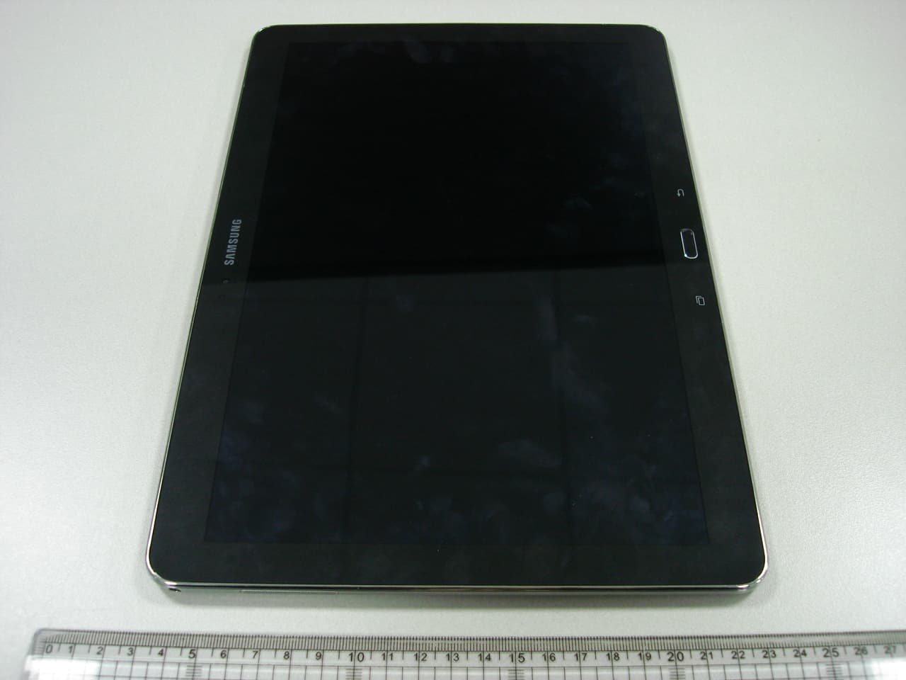 Multi-Band GSM/EDGE/WCDMA/LTE Tablet with WLAN, Bluetooth and ANT+ - FCC ID A3LSMT905 - Samsung Electronics Co Ltd (1)