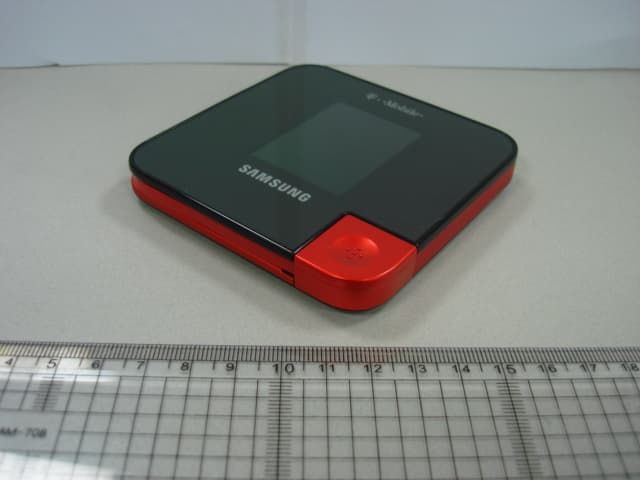 Portable Wireless Router with Multi-band GSM/EDGE/WCDMA, LTE and WLAN - FCC ID A3LSMV100T - Samsung Electronics Co Ltd (3)