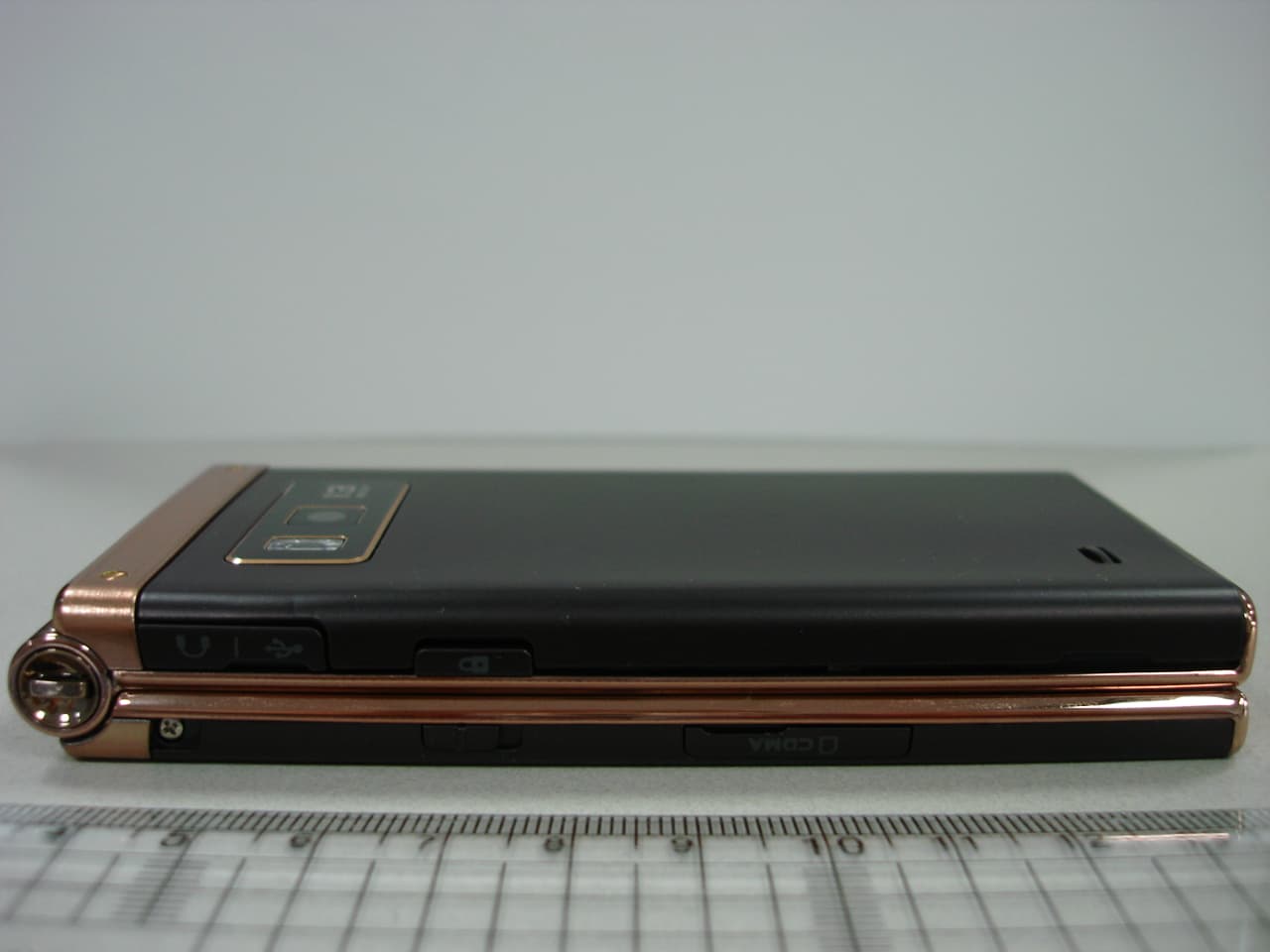 Cellular/PCS CDMA and PCS GSM Phone with WLAN and Bluetooth - FCC ID A3LSMW2014 - Samsung Electronics Co Ltd (1)