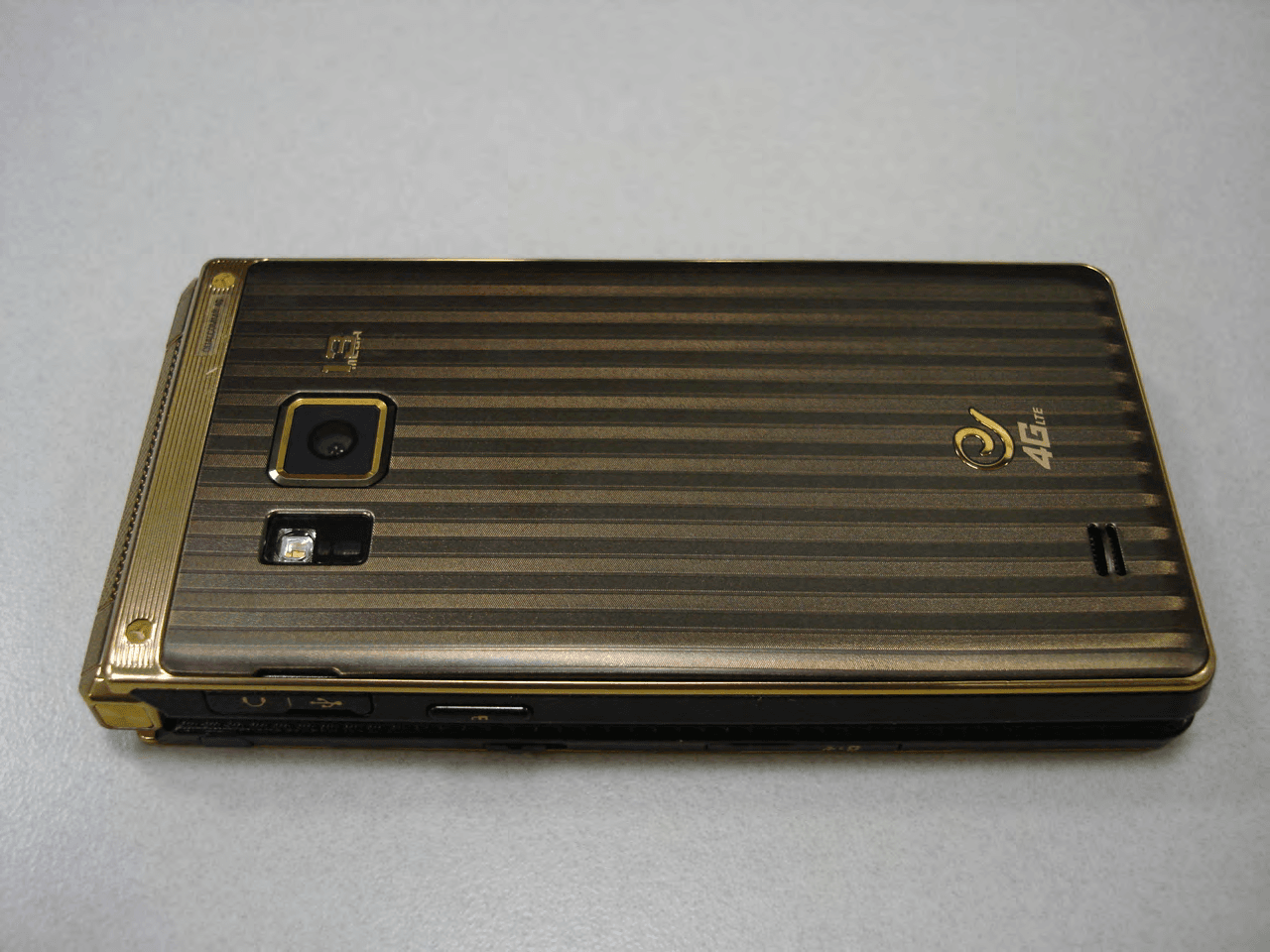 GSM/WCDMA Phone + Bluetooth, DTS/UNII a/b/g/n, ANT+ & NFC - FCC ID A3LSMW2015 - Samsung Electronics Co Ltd (2)