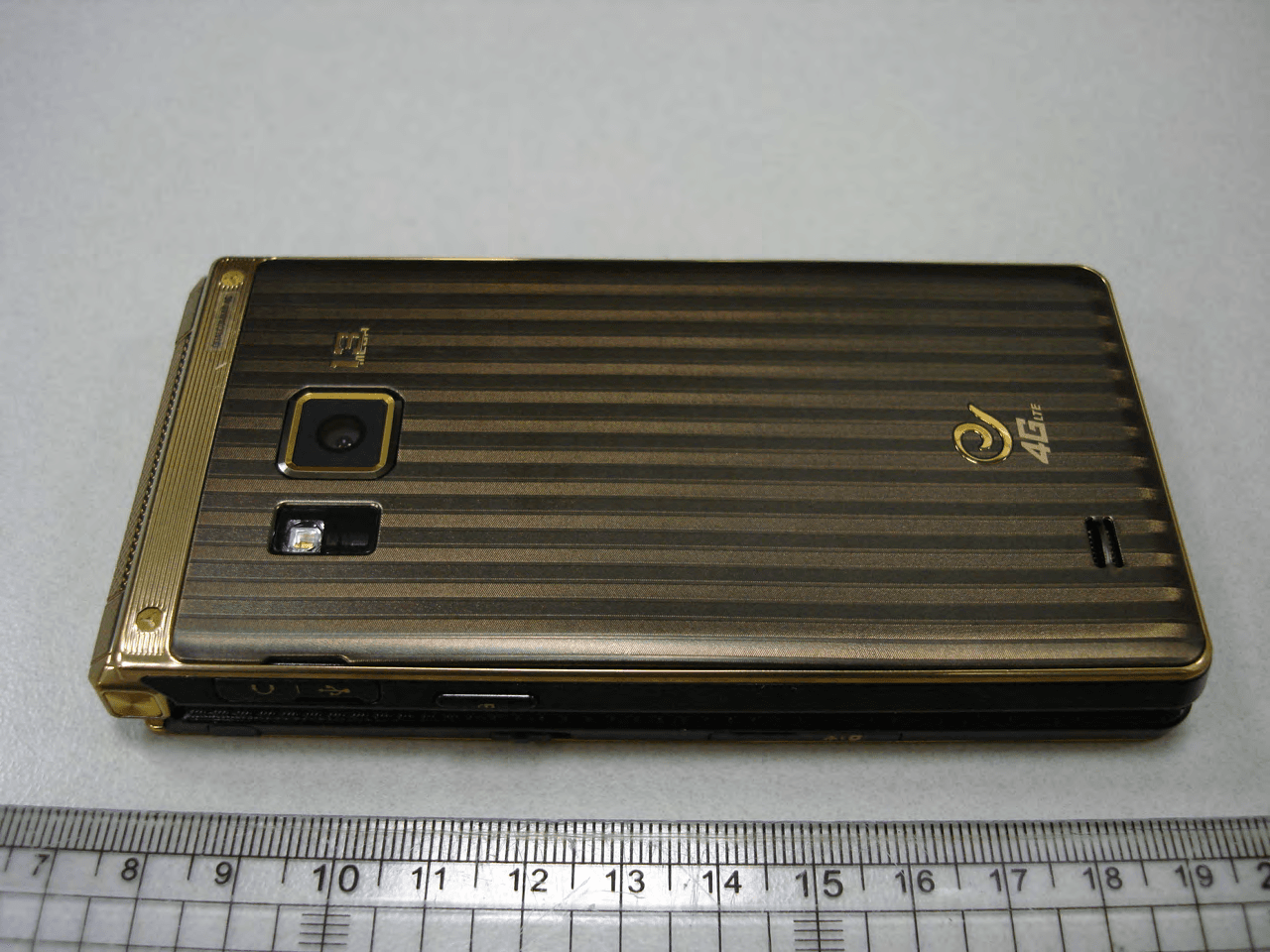GSM/WCDMA Phone + Bluetooth, DTS/UNII a/b/g/n, ANT+ & NFC - FCC ID A3LSMW2015 - Samsung Electronics Co Ltd (1)