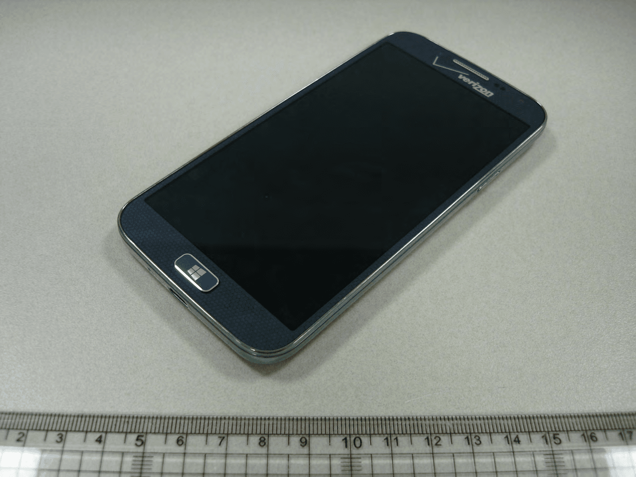 Multi-Band GSM/EDGE/UMTS/CDMA/LTE Phone with WLAN, Bluetooth, and RFID - FCC ID A3LSMW750V - Samsung Electronics Co Ltd (4)