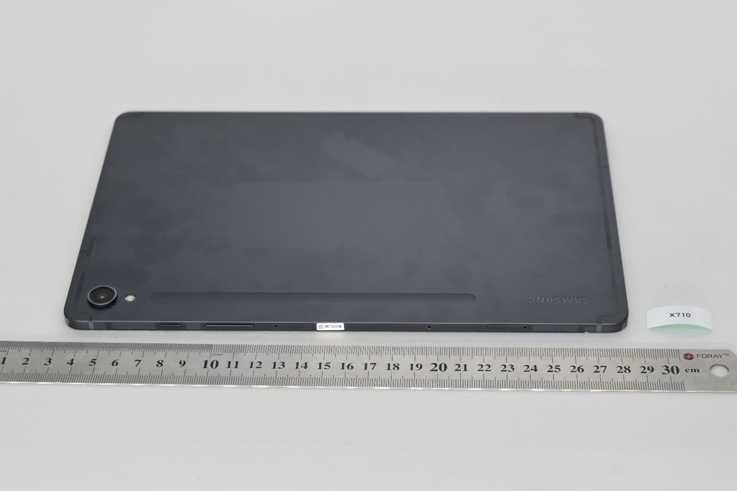 BT/BLE Tablet + DTS/UNII a/b/g/n/ac/ax and WPT - FCC ID A3LSMX710 - Samsung Electronics Co Ltd (3)