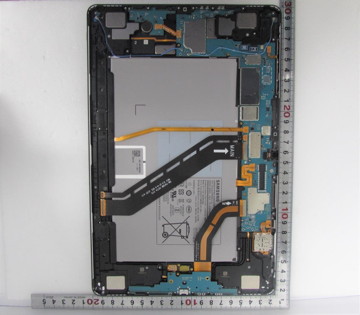 Tablet - FCC ID A3LSMX800 - Samsung Electronics Co Ltd (2)