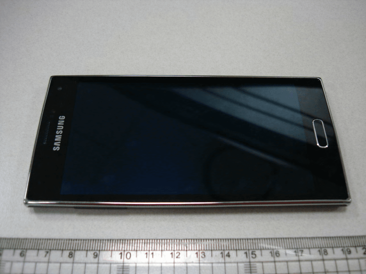 Multi-Band GSM/EDGE/WCDMA/LTE Phone with Bluetooth, WLAN, and RFID - FCC ID A3LSMZ910F - Samsung Electronics Co Ltd (5)